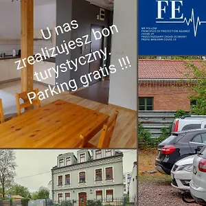  Hostel 999 Aparthostel Lengyelország