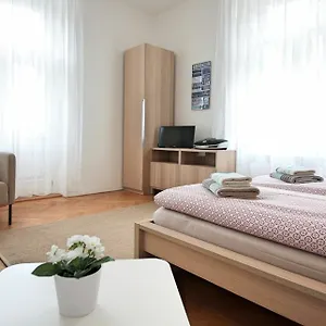 Apart-hotel Angel, Praga